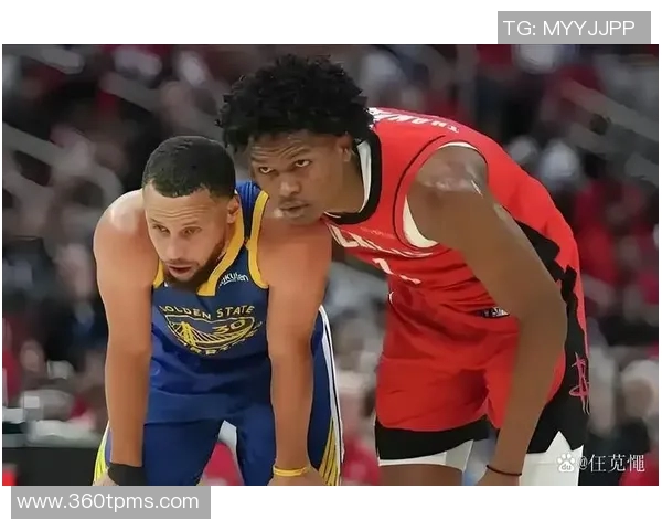 阿门·汤普森近三战场均26+11+5，命中率高达56%